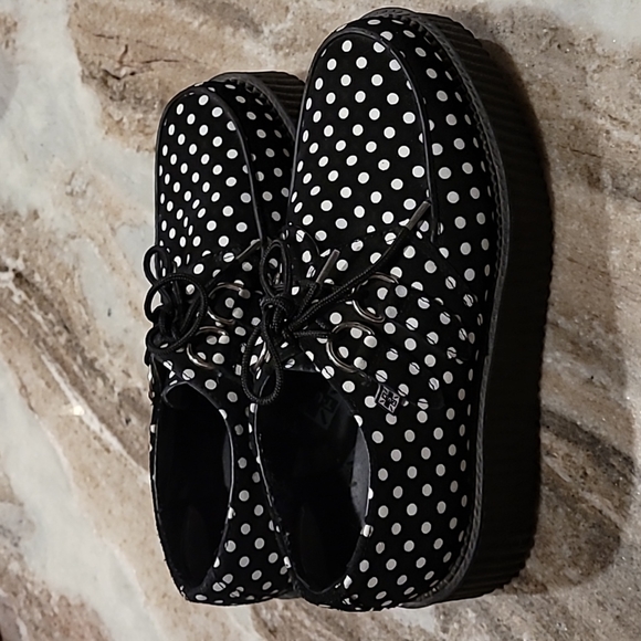 T.U.K sz M7/W9 Black & White Polka Dot Suede Creepers - Picture 2 of 14
